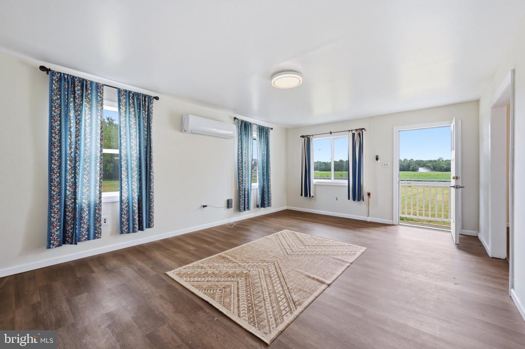 25699 AUCTION ROAD