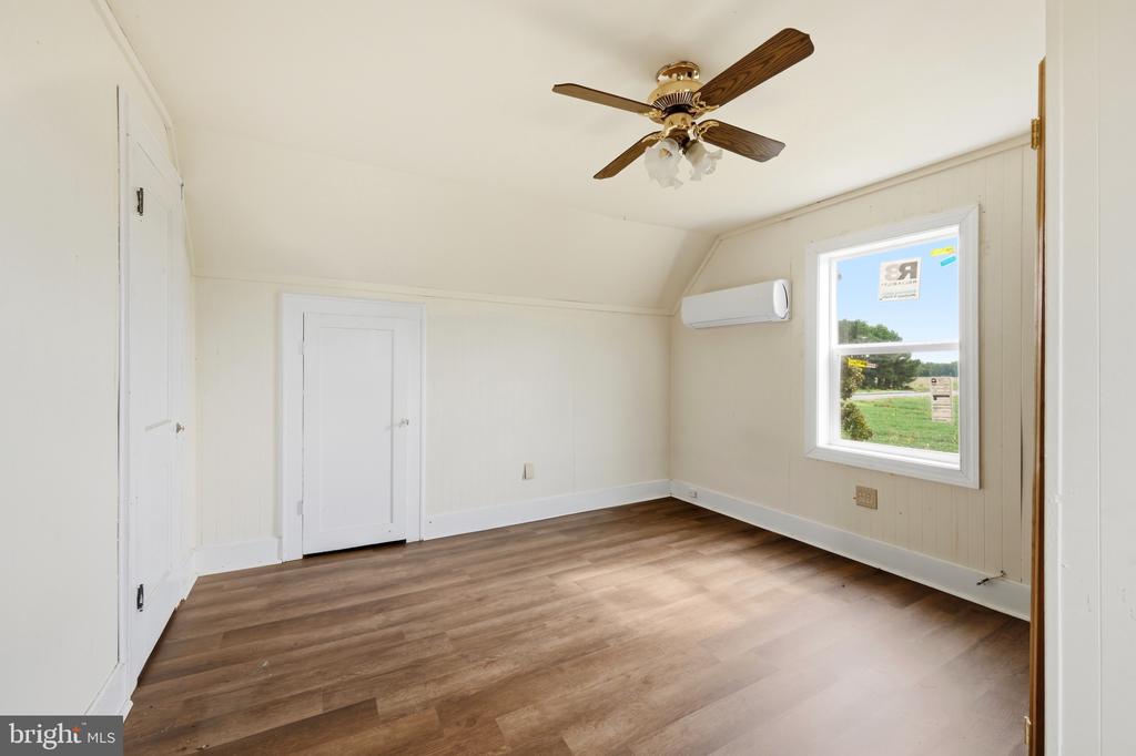 25699 AUCTION ROAD