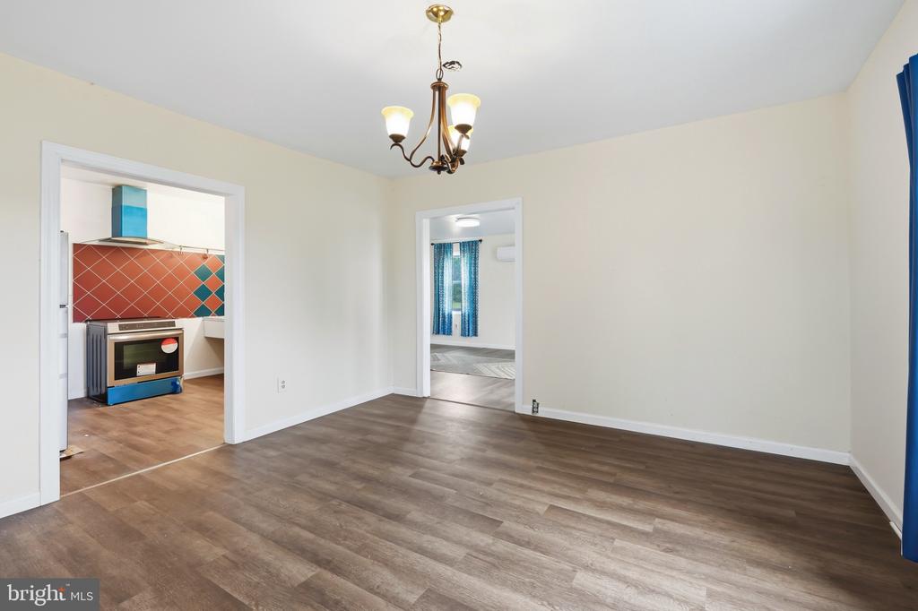 25699 AUCTION ROAD