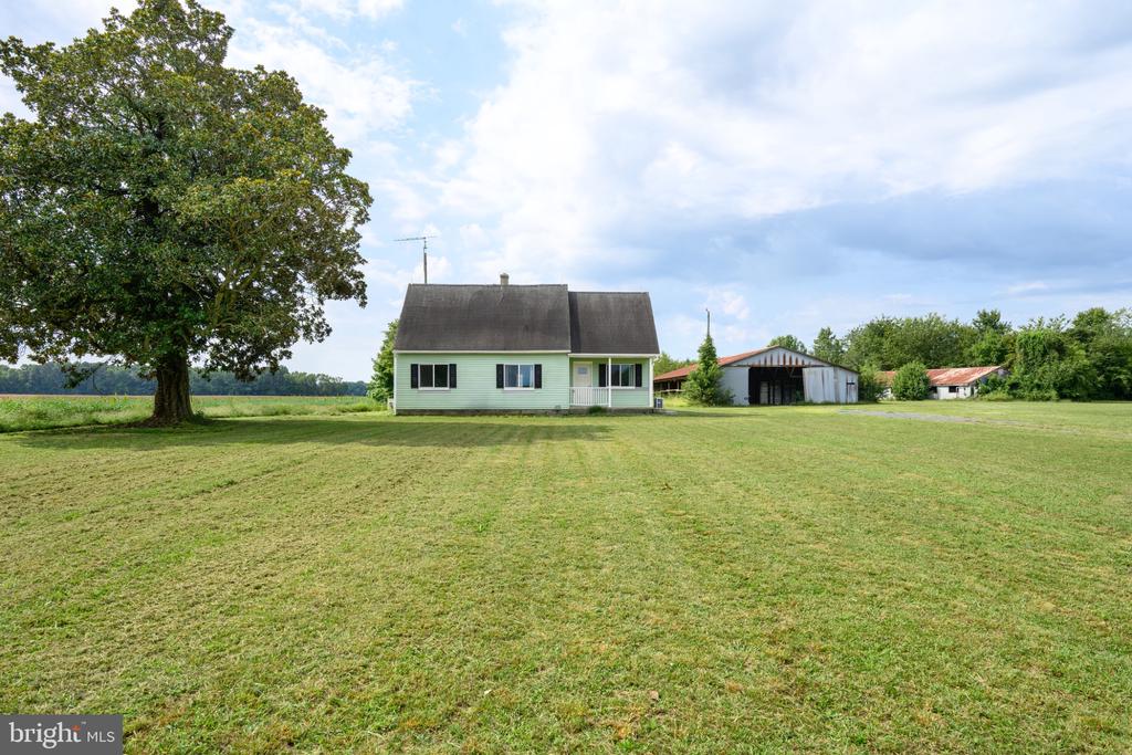 25699 AUCTION ROAD