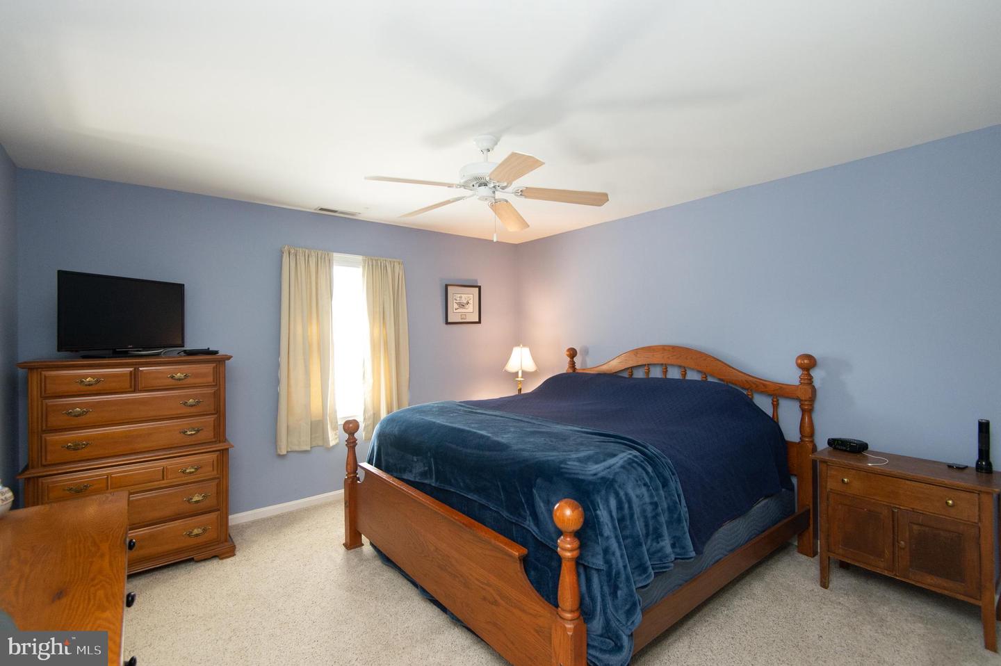 3209 Holly Ln