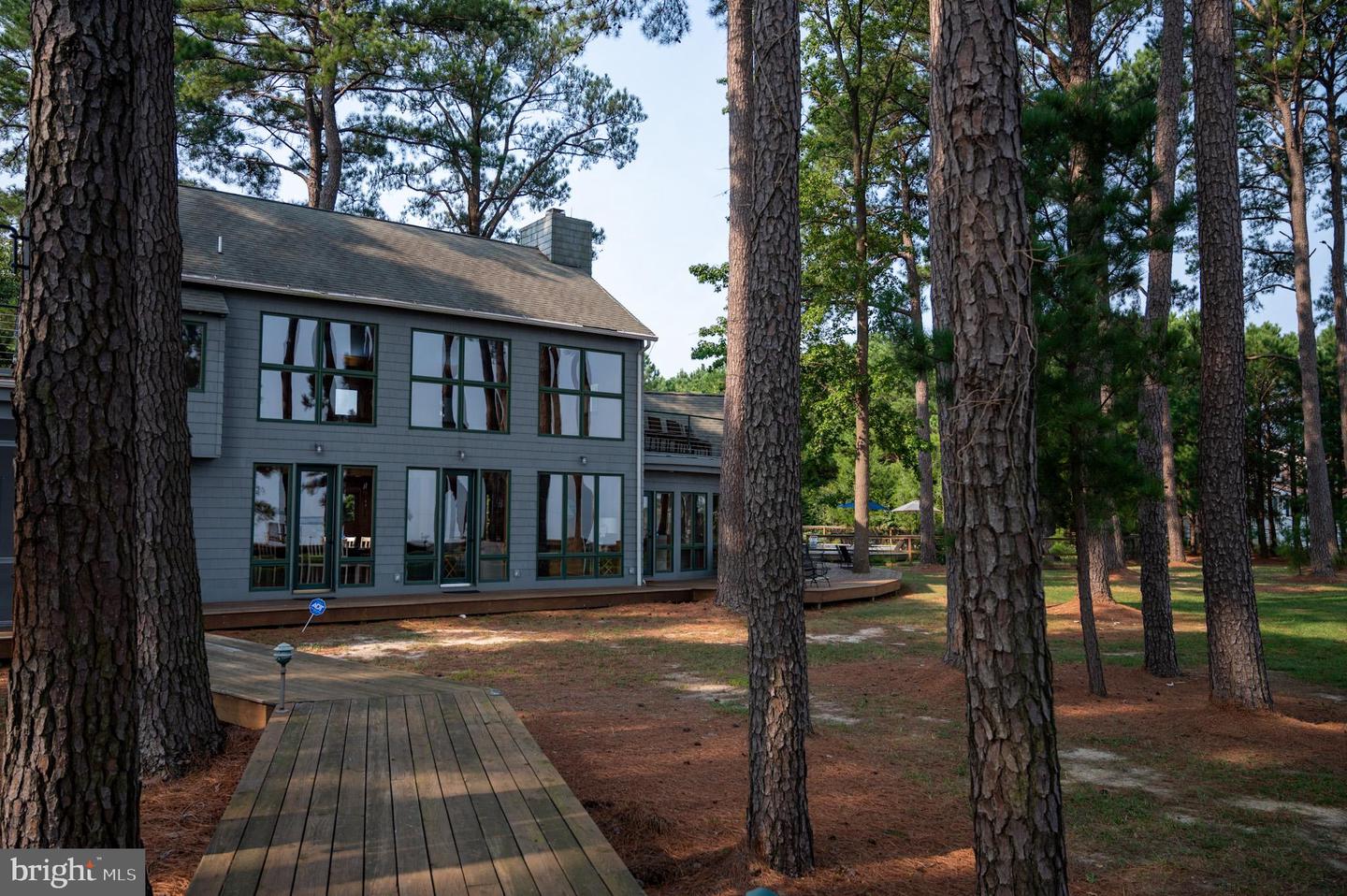 608 Hills Point Rd