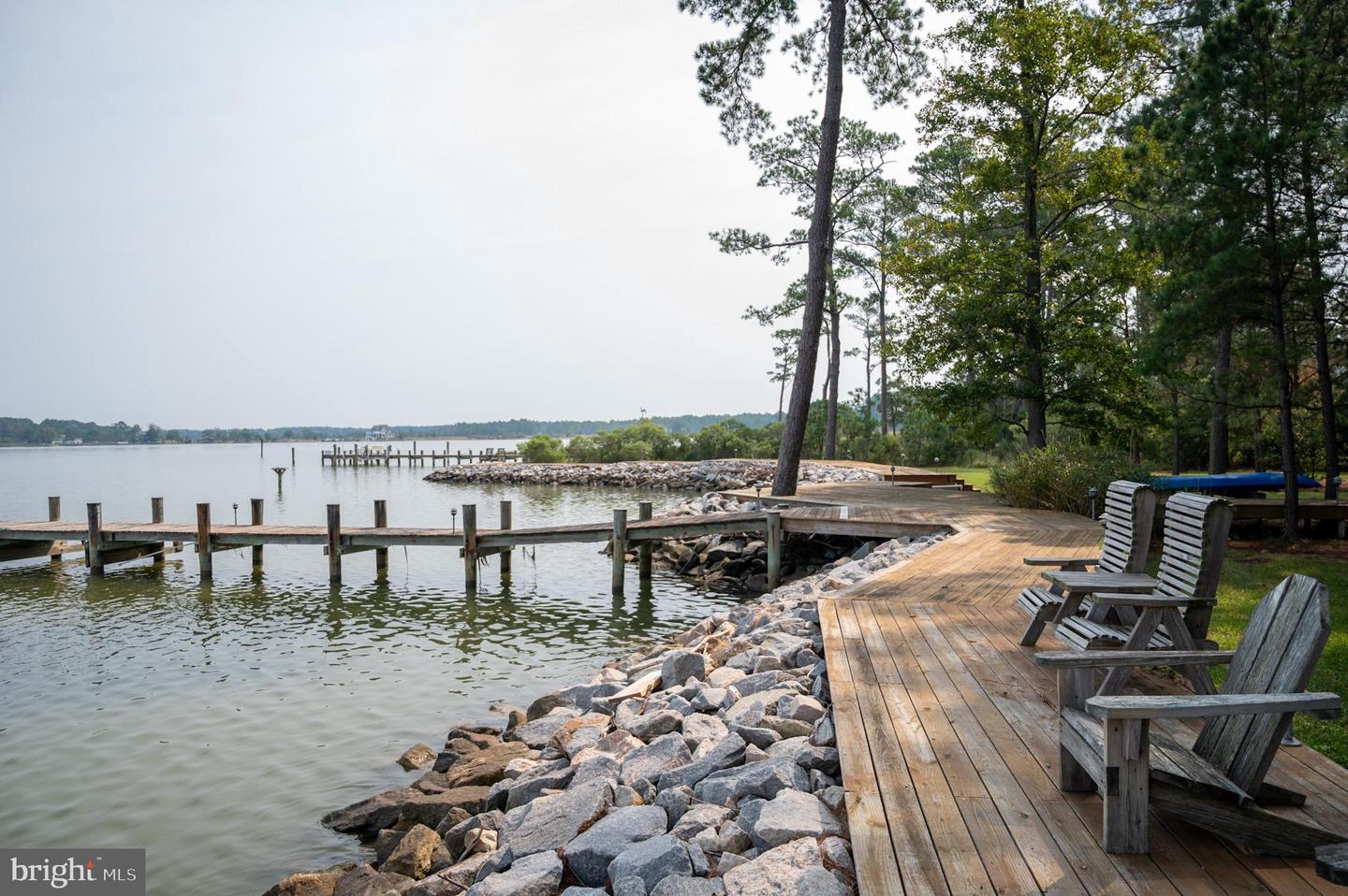 608 Hills Point Rd