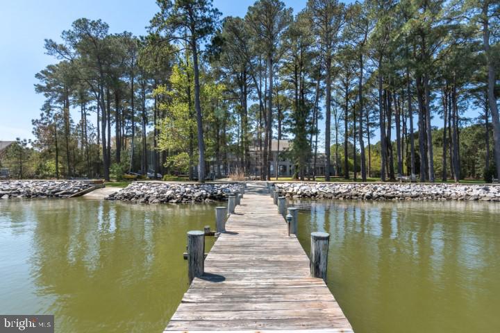 608 Hills Point Rd