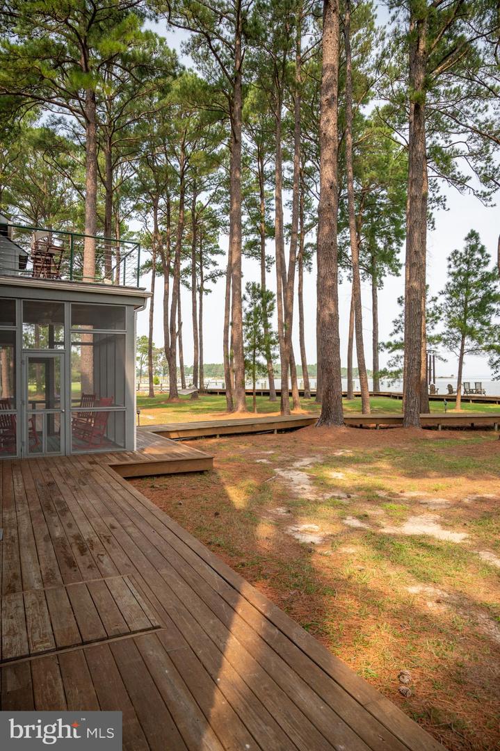 608 Hills Point Rd