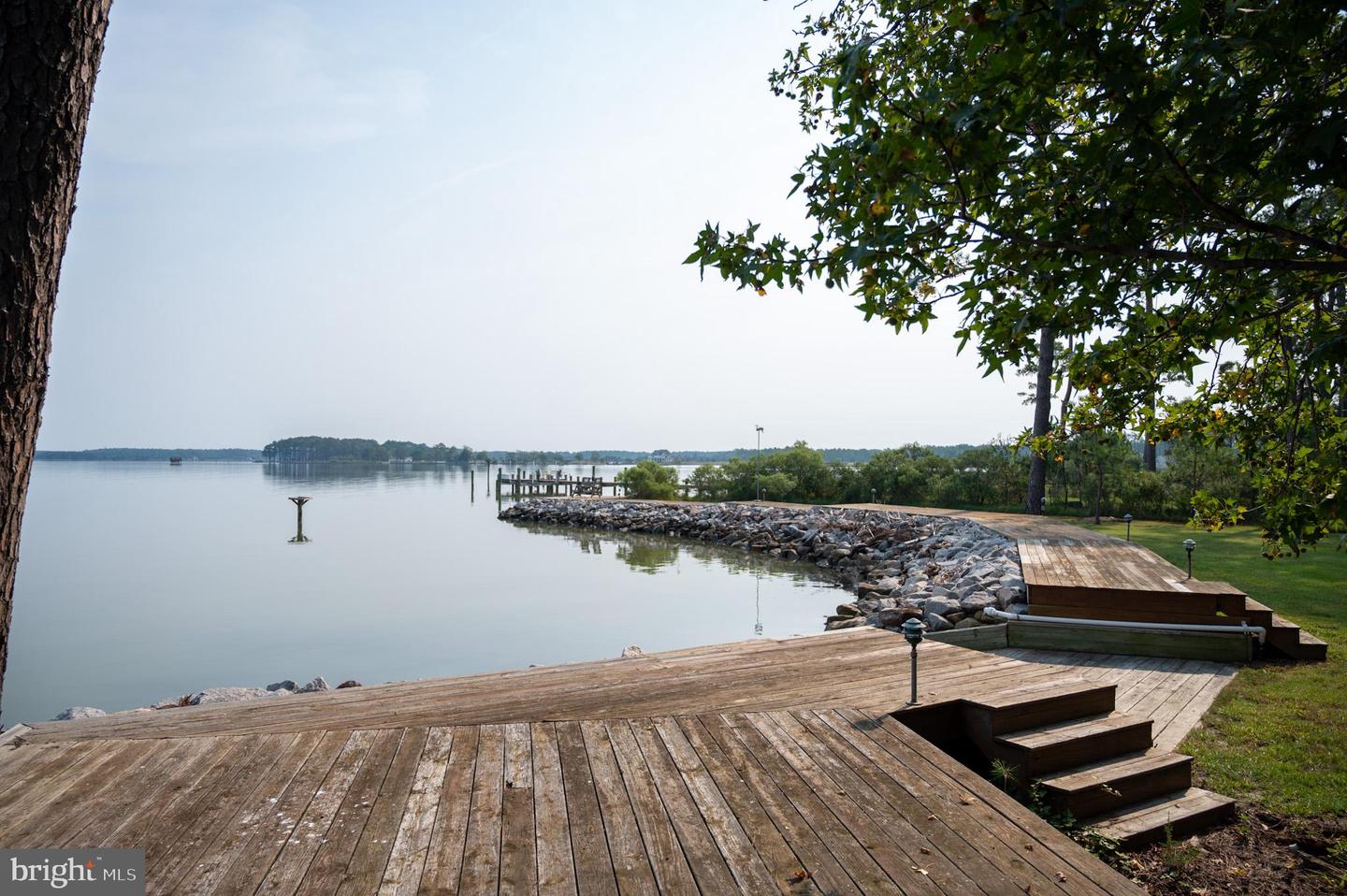 608 Hills Point Rd
