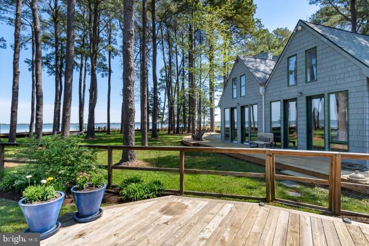 608 Hills Point Rd