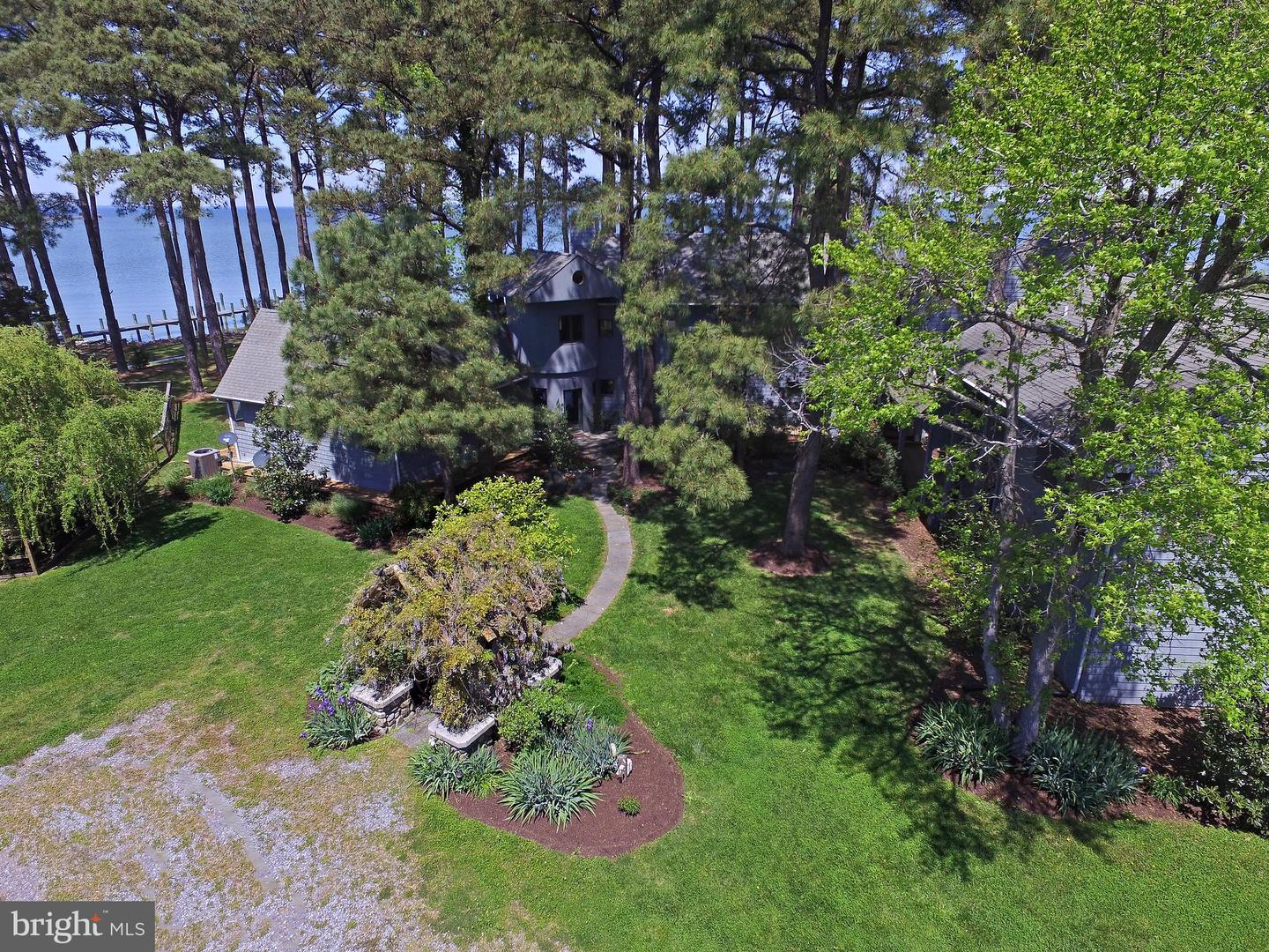 608 Hills Point Rd