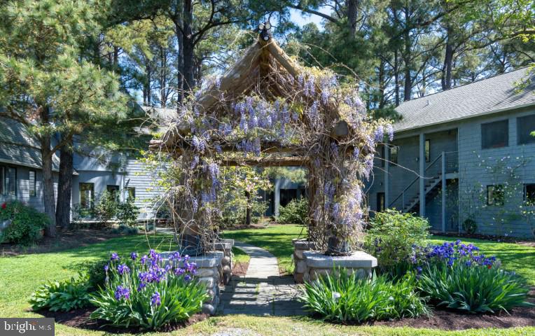 608 Hills Point Rd