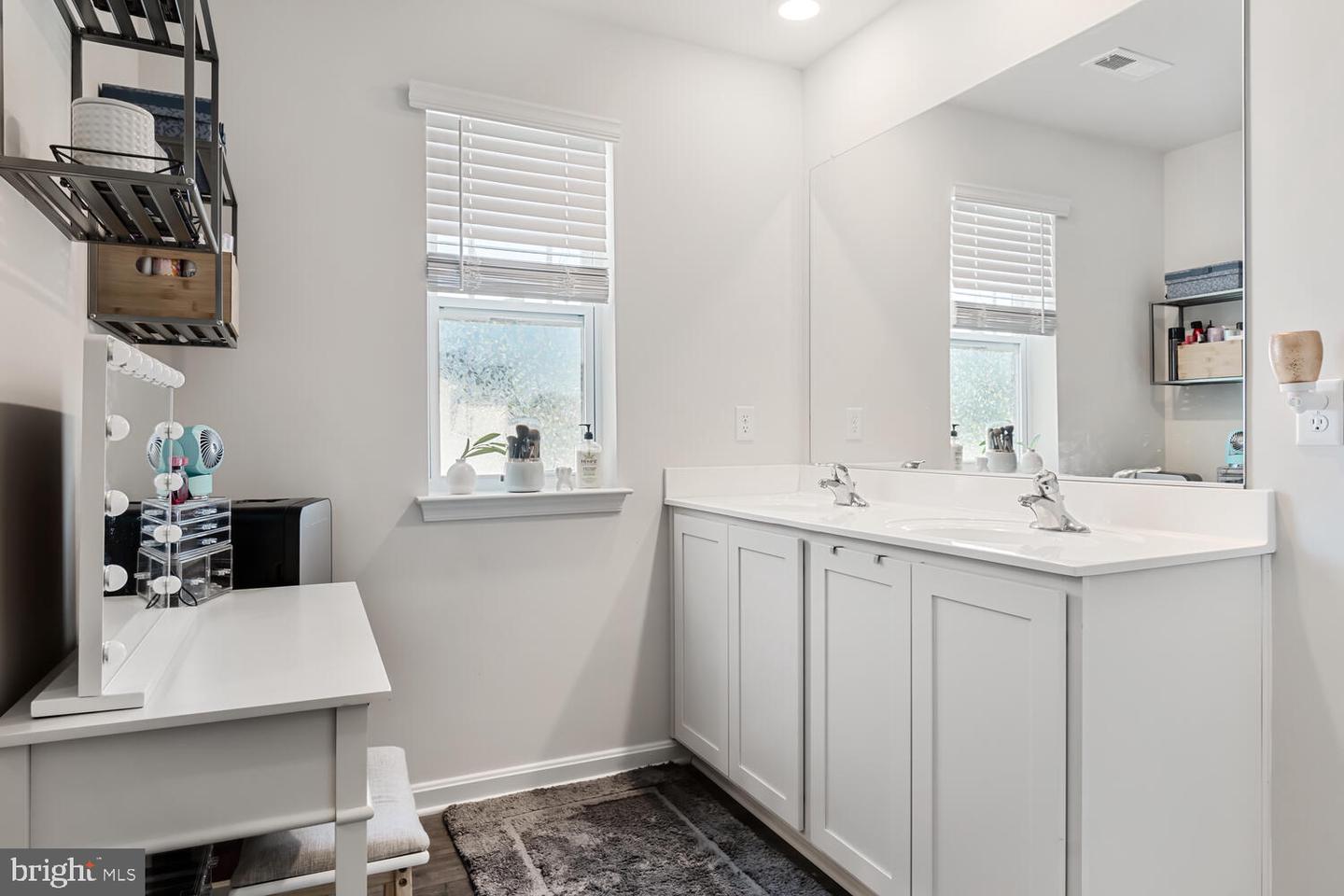 1600 Osprey Cir
