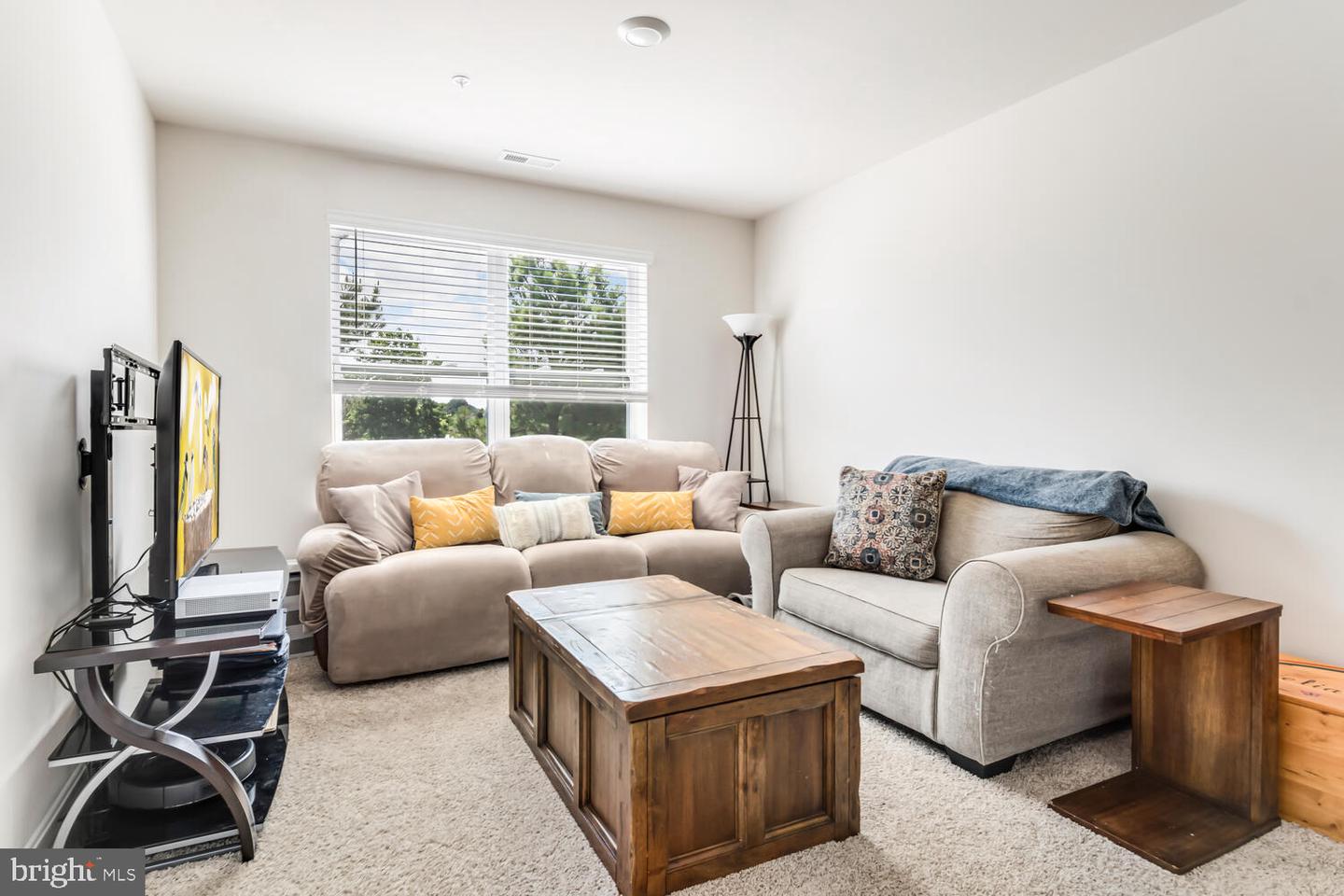 1600 Osprey Cir