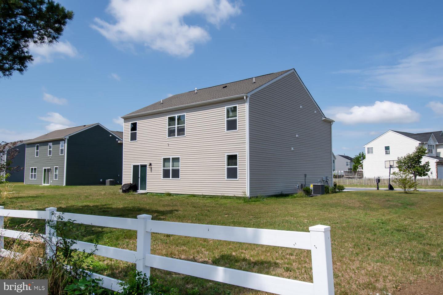 1600 Osprey Cir