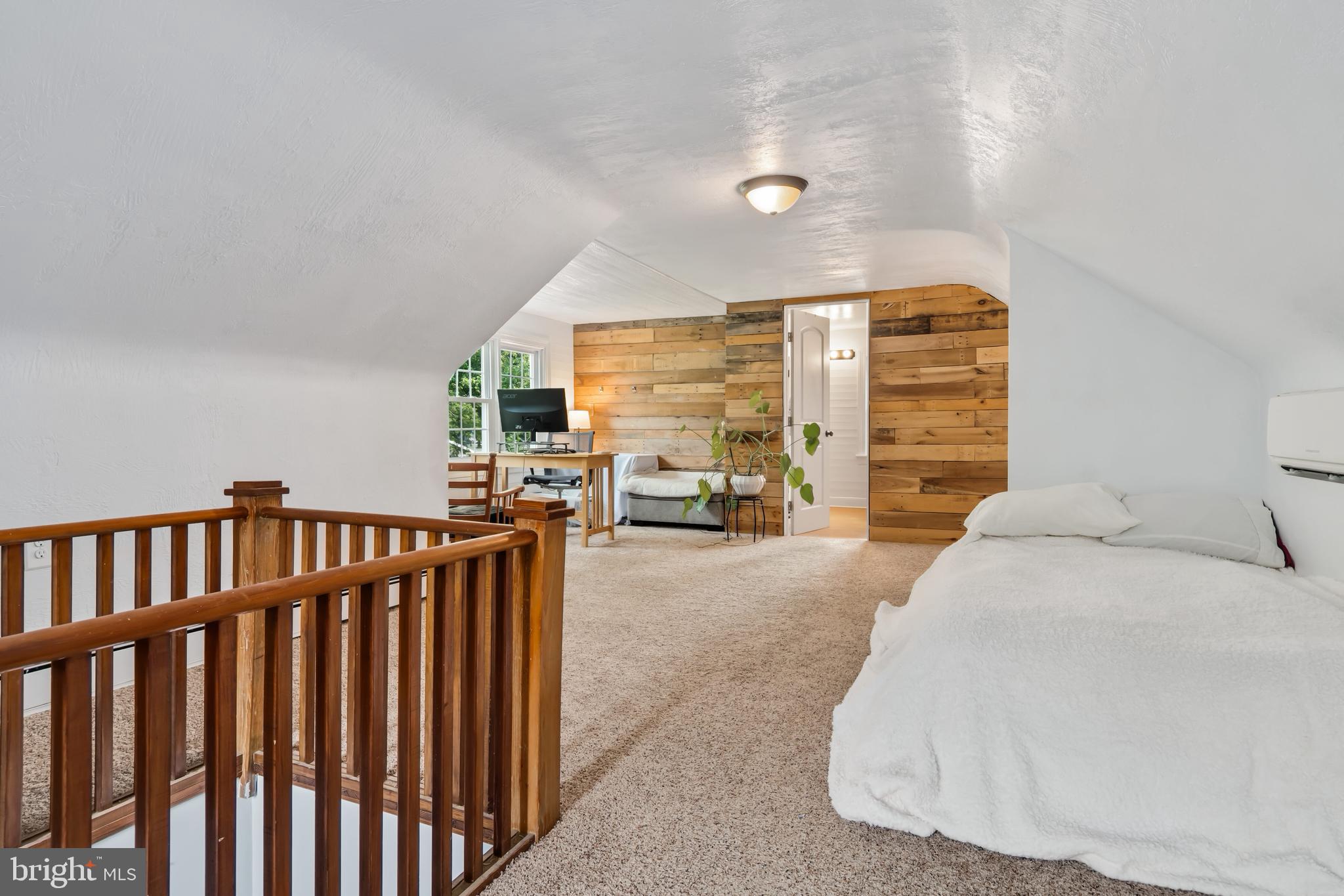 317 Somerset Ave