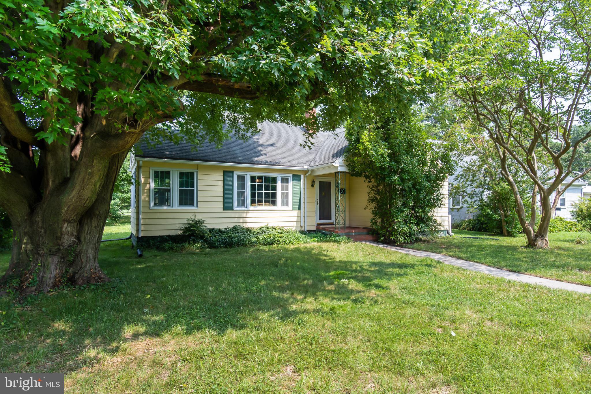 317 Somerset Ave