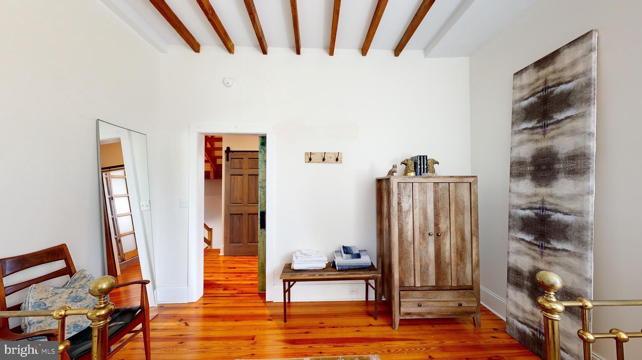 3618 Greenpoint Rd