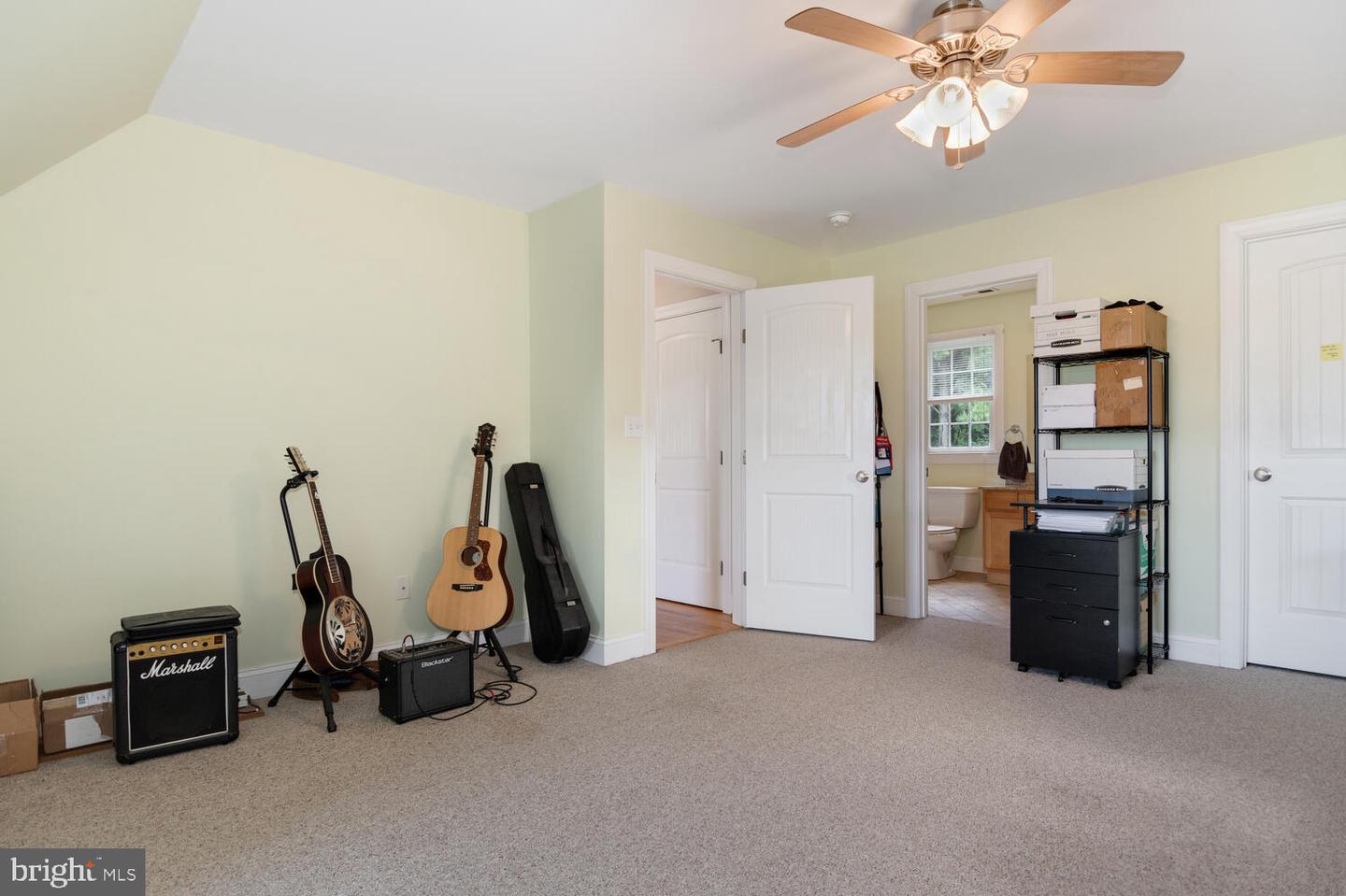 7151 Hubbard Rd