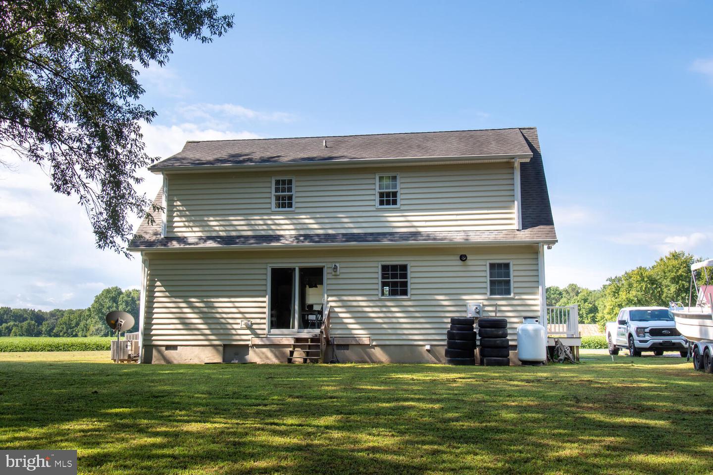 7151 Hubbard Rd