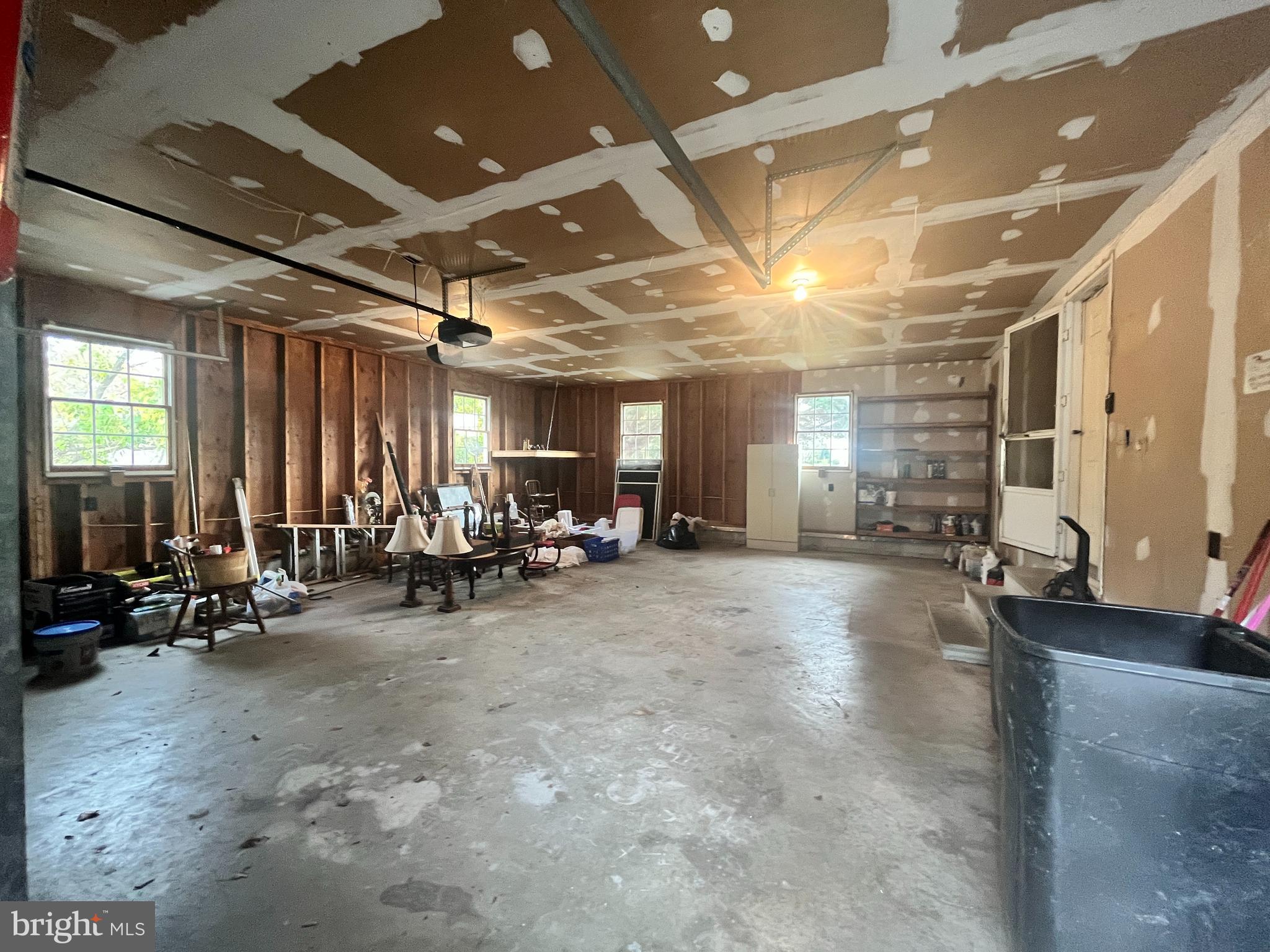 5634 Mount Holly Rd