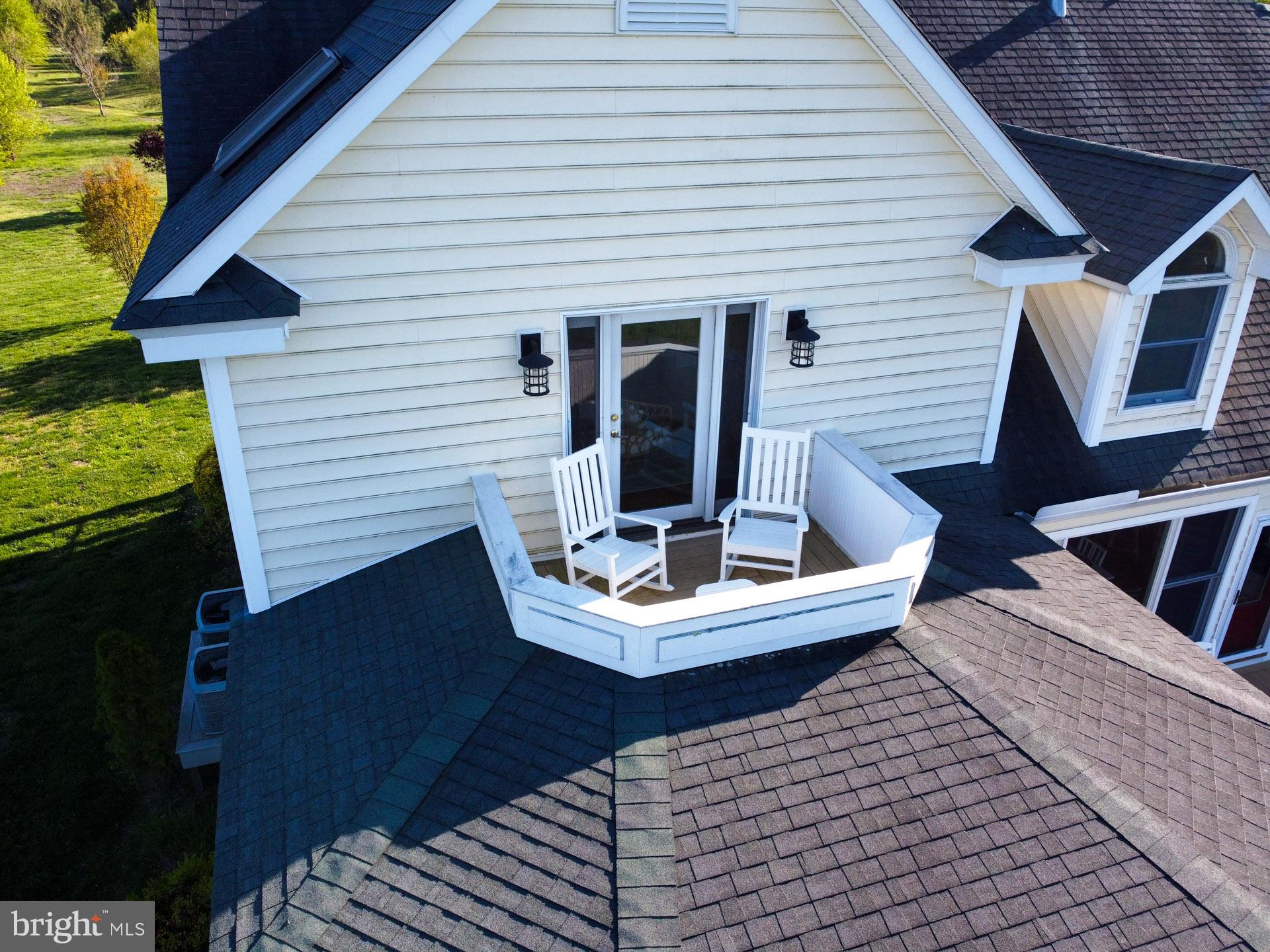 1136 Hudson Rd