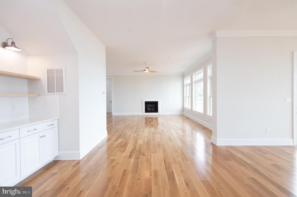 5 Sandy Acres Rd