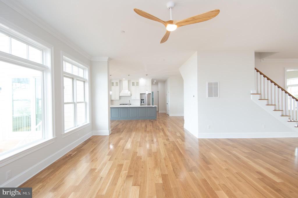 5 Sandy Acres Rd