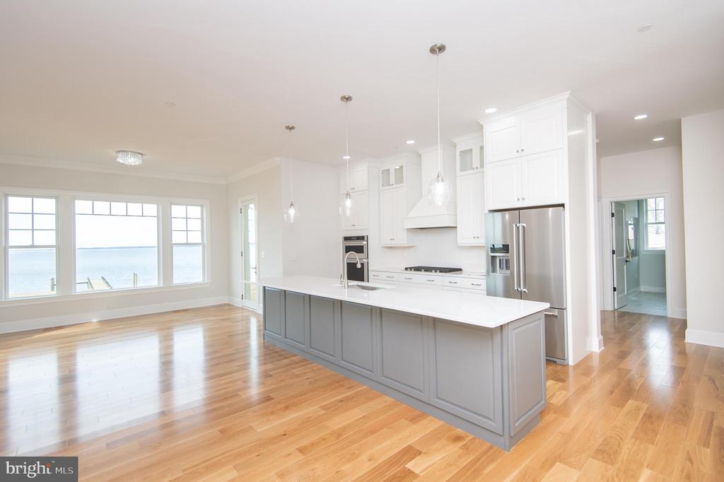 5 Sandy Acres Rd