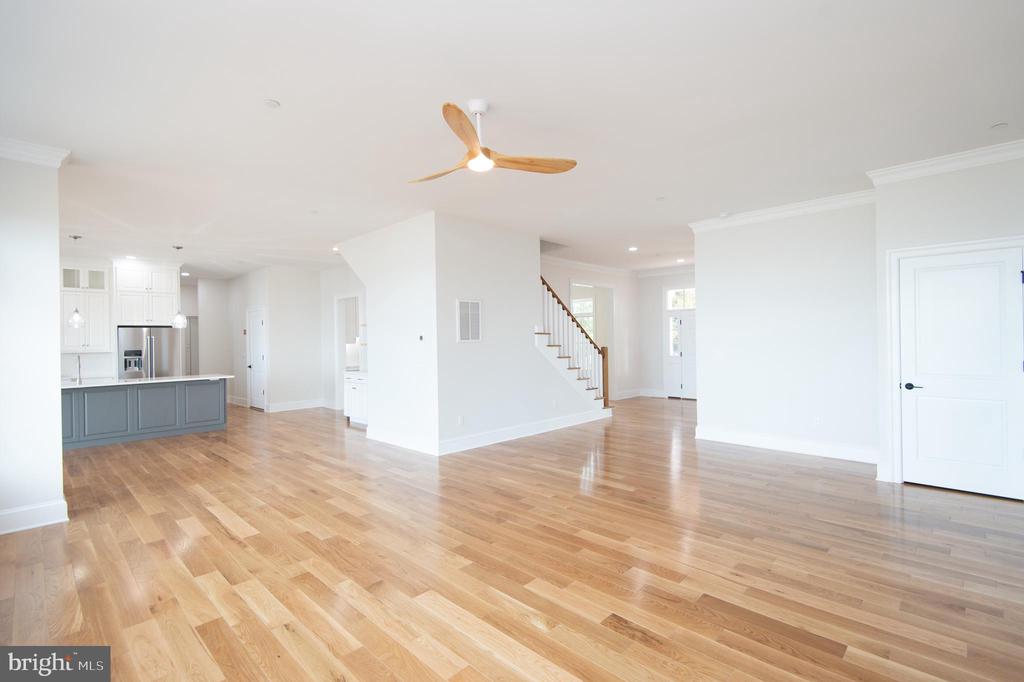 5 Sandy Acres Rd