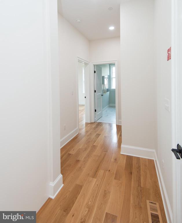 5 Sandy Acres Rd