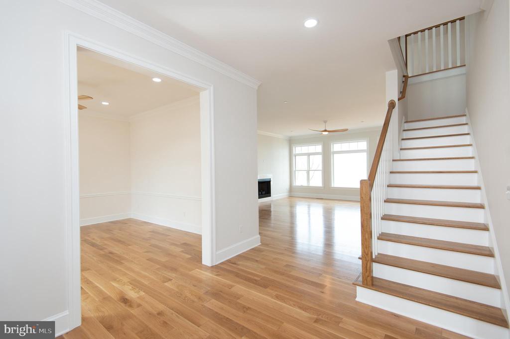 5 Sandy Acres Rd