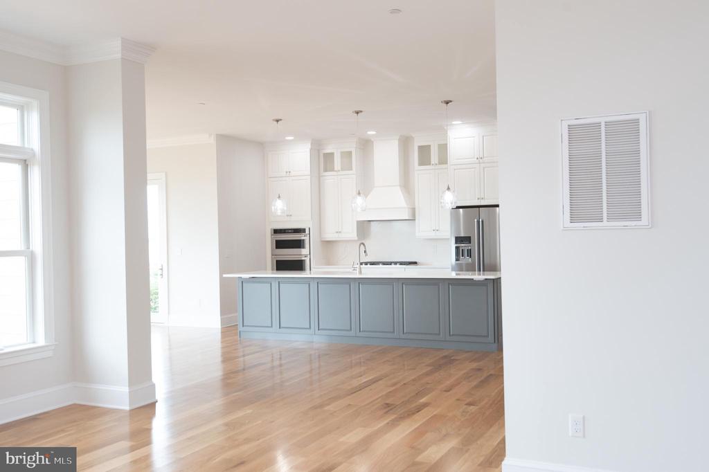 5 Sandy Acres Rd