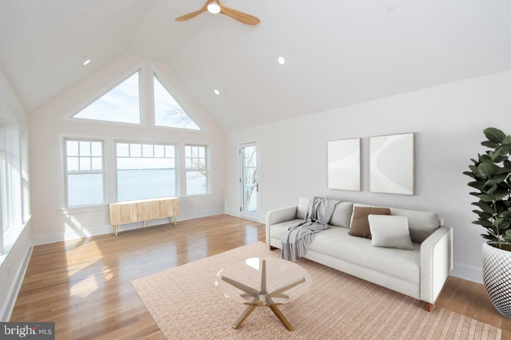 5 Sandy Acres Rd