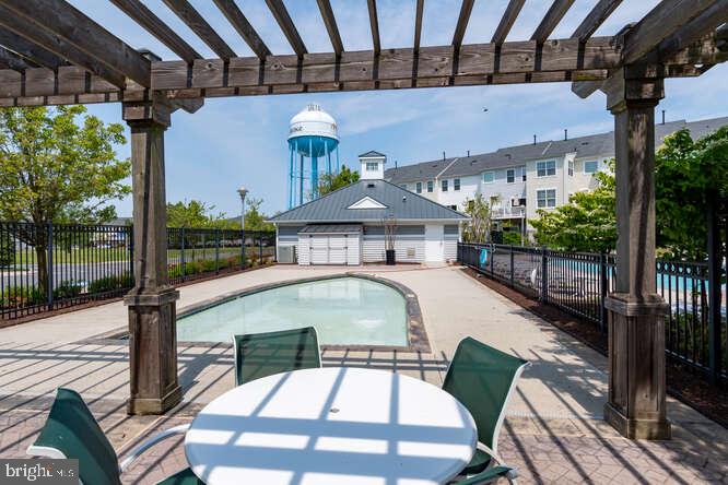 304 Shipyard Dr #34