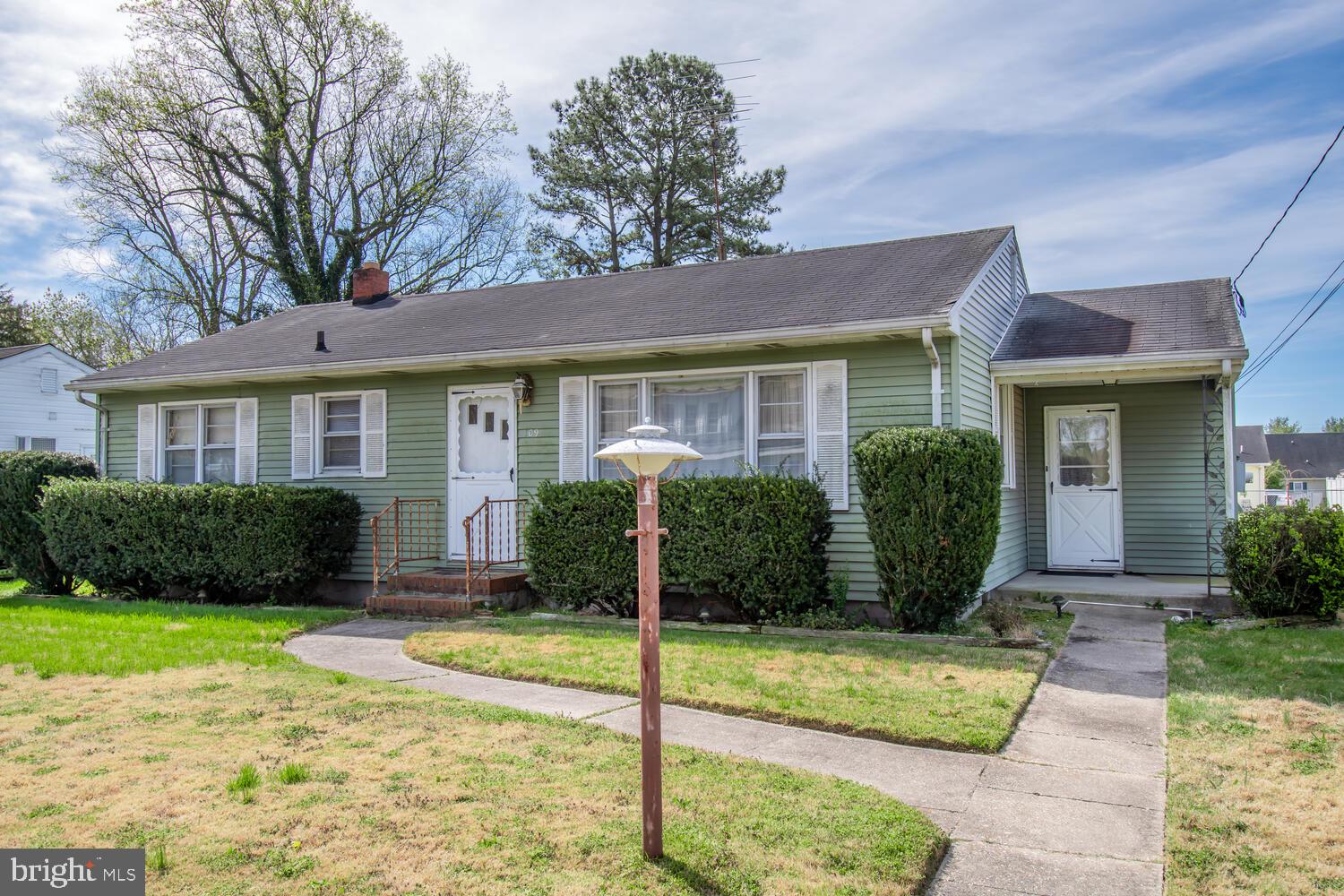 109 Dorchester Ave