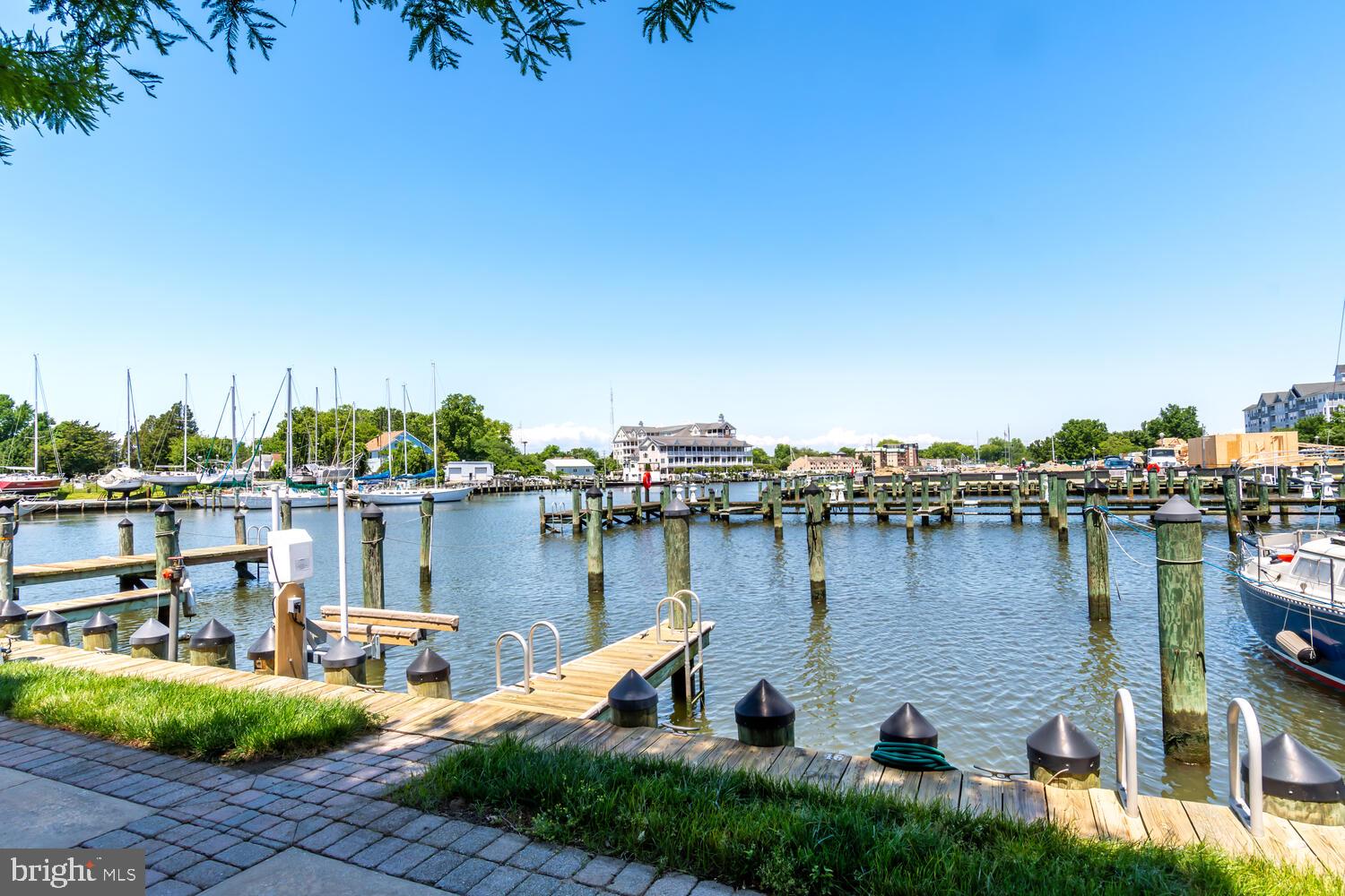 326 Shipyard Dr #326