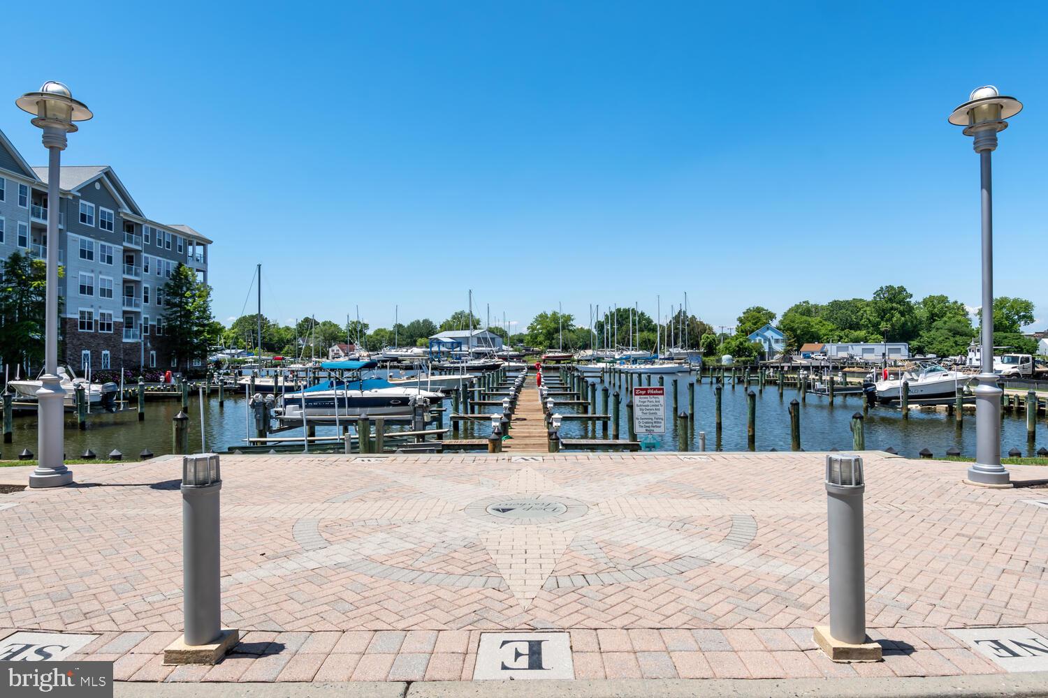 326 Shipyard Dr #326