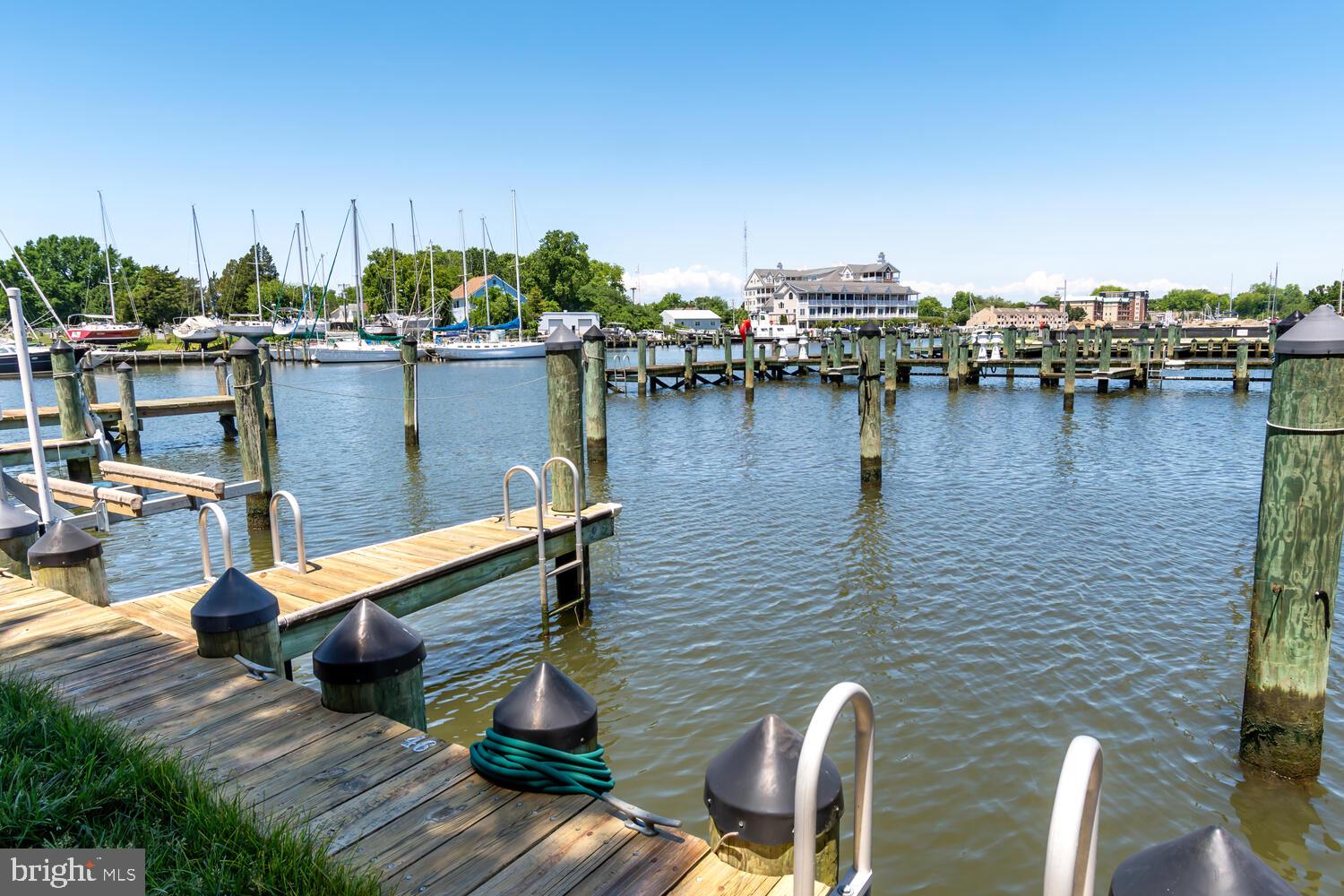 326 Shipyard Dr #326