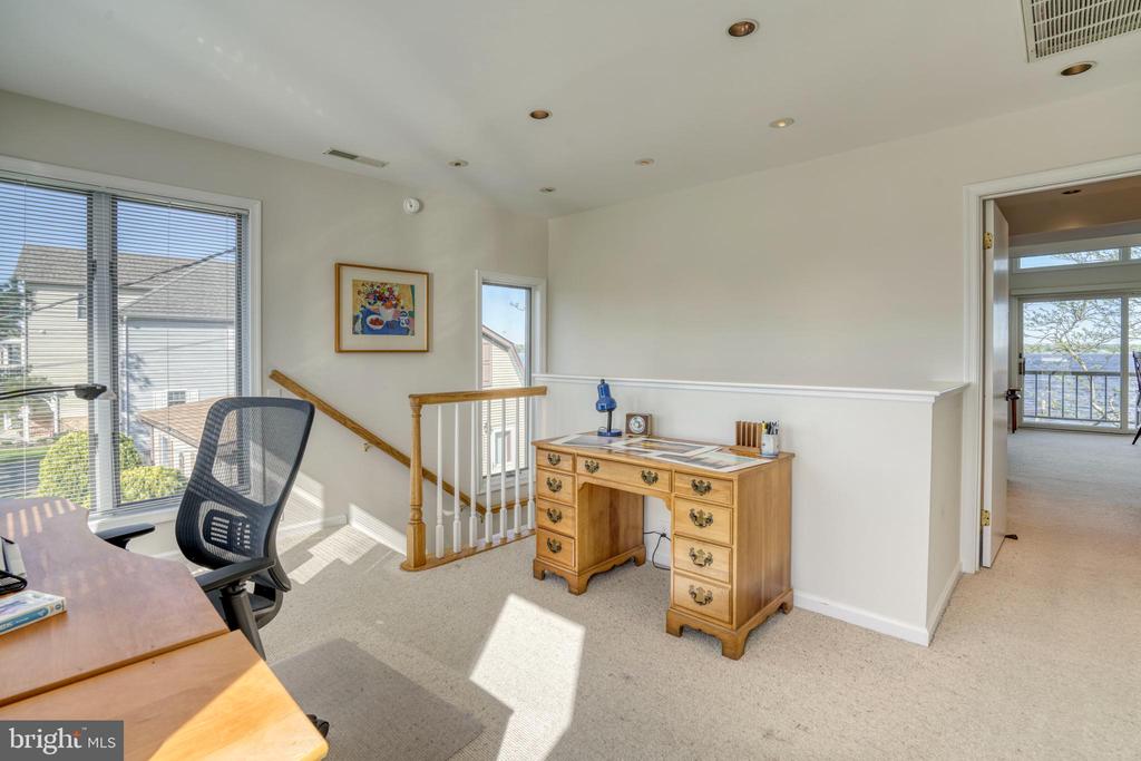 3524 Greenpoint Rd