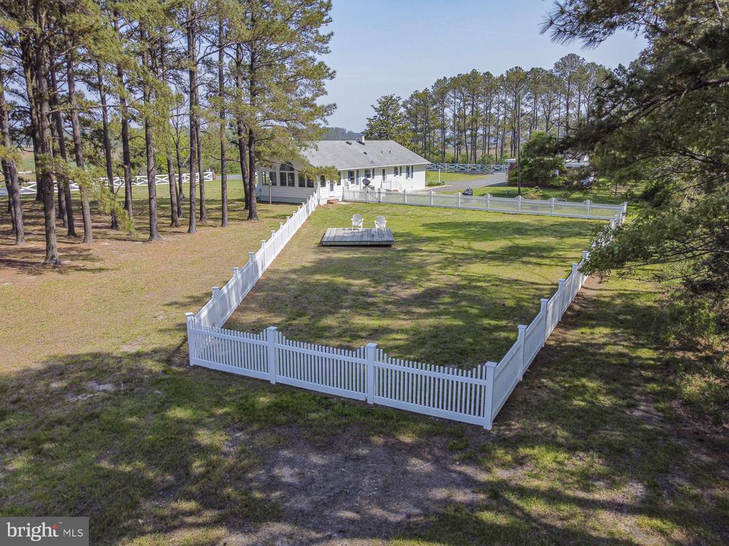 784 Hills Point Rd