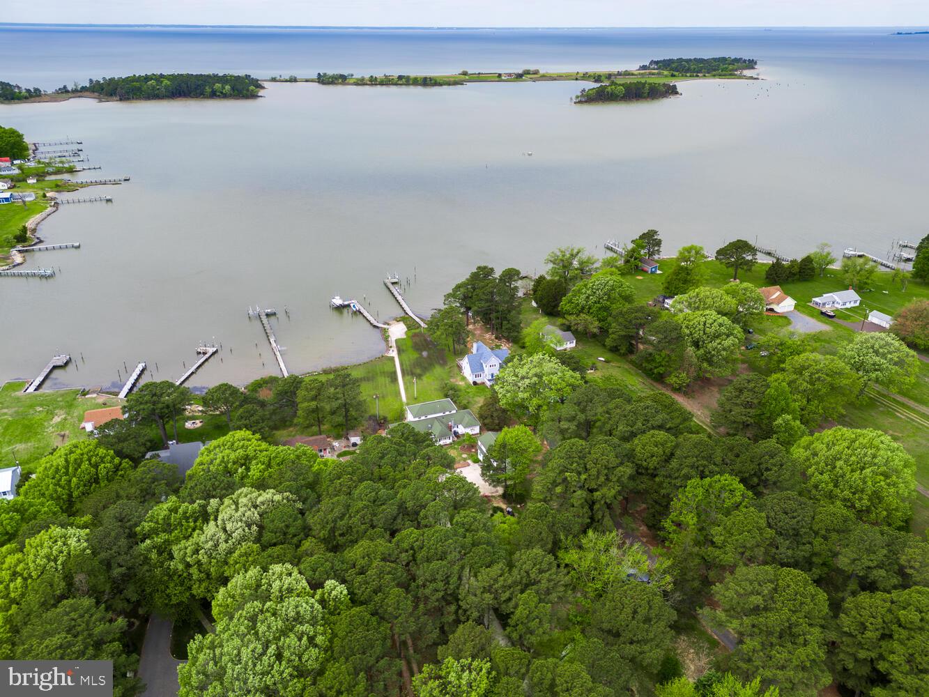 6114 Twin Point Cove Rd