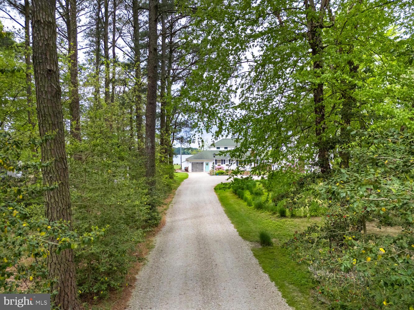 6114 Twin Point Cove Rd