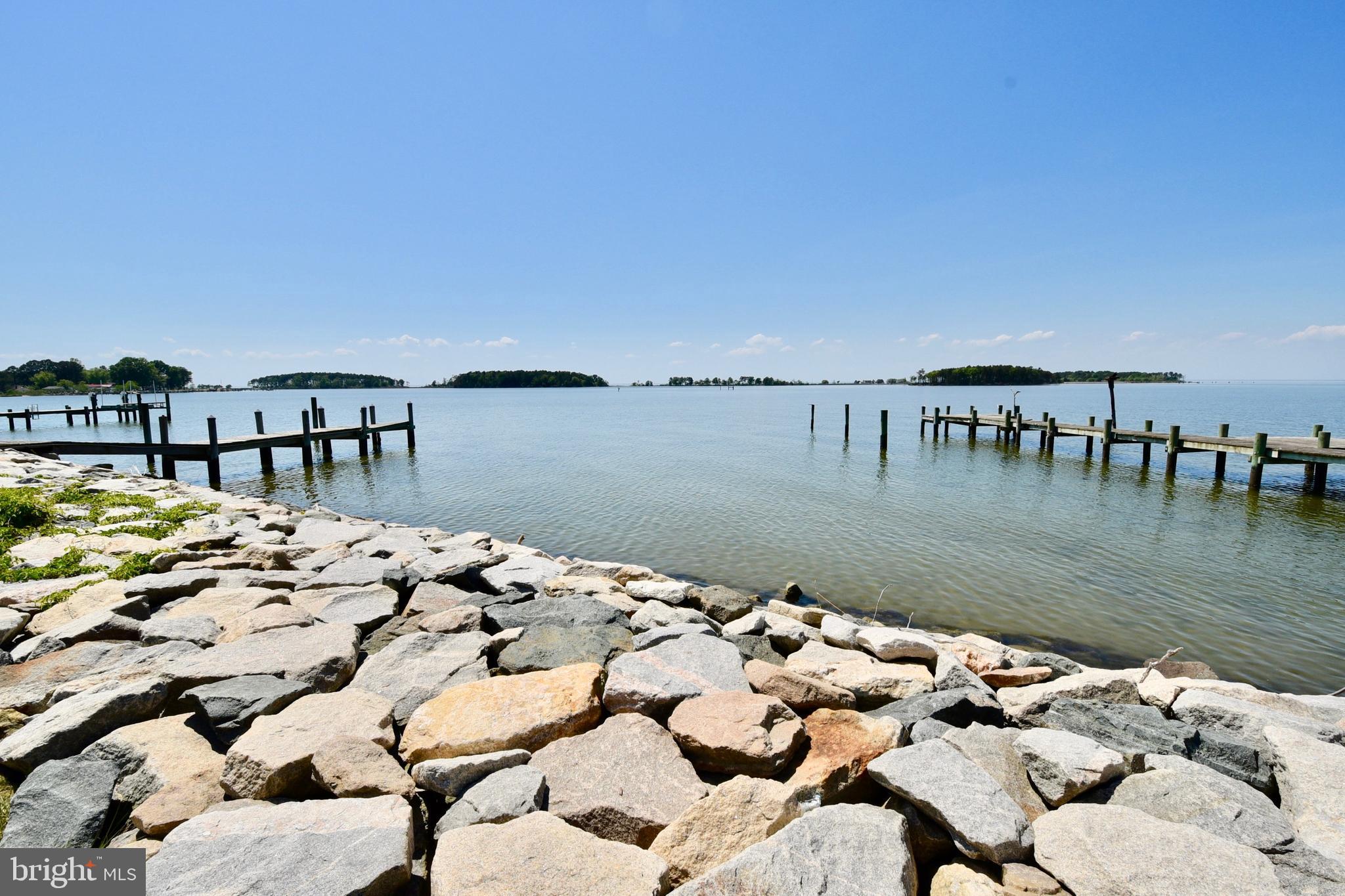 6126 Twin Point Cove Rd