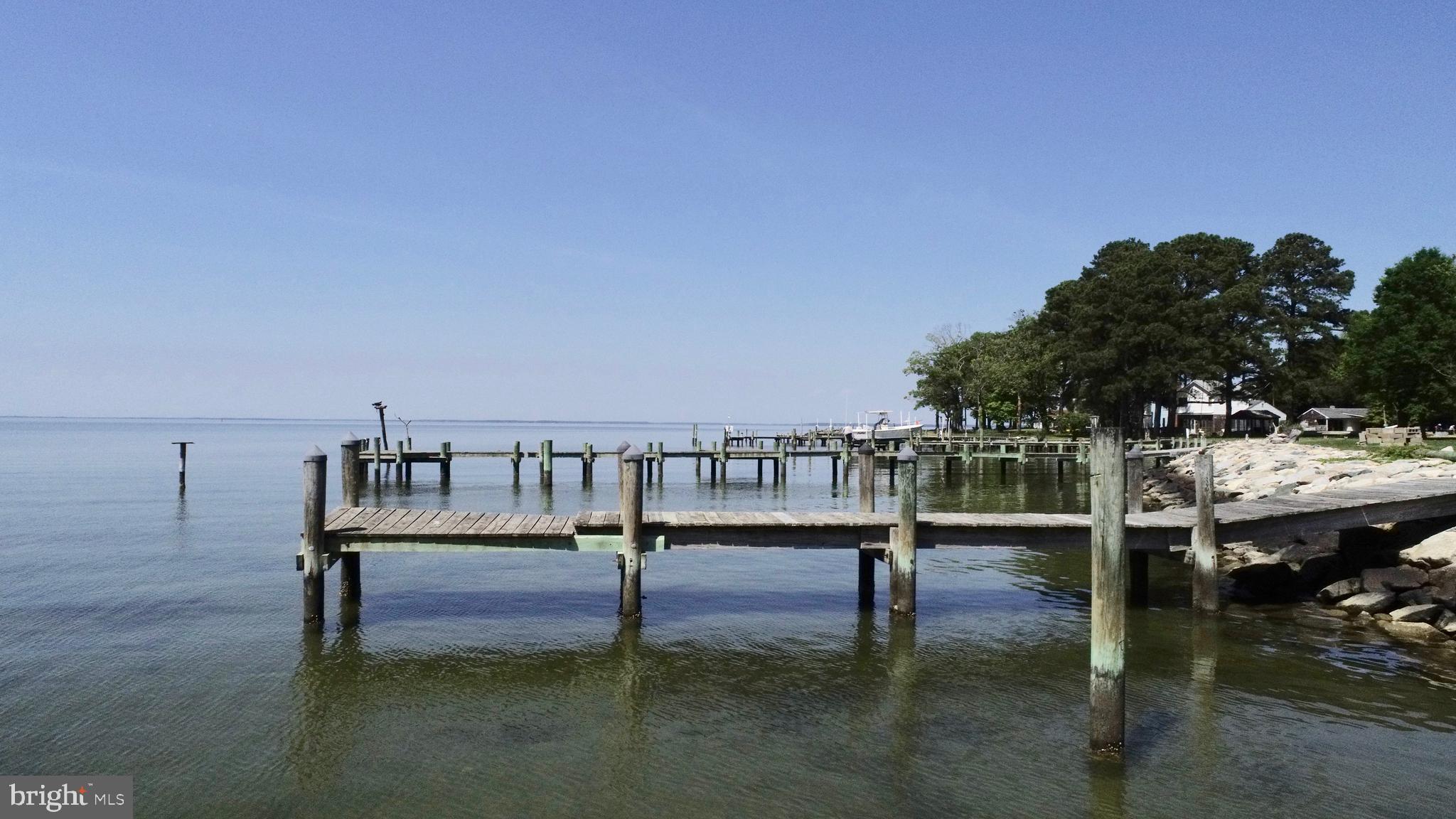 6126 Twin Point Cove Rd