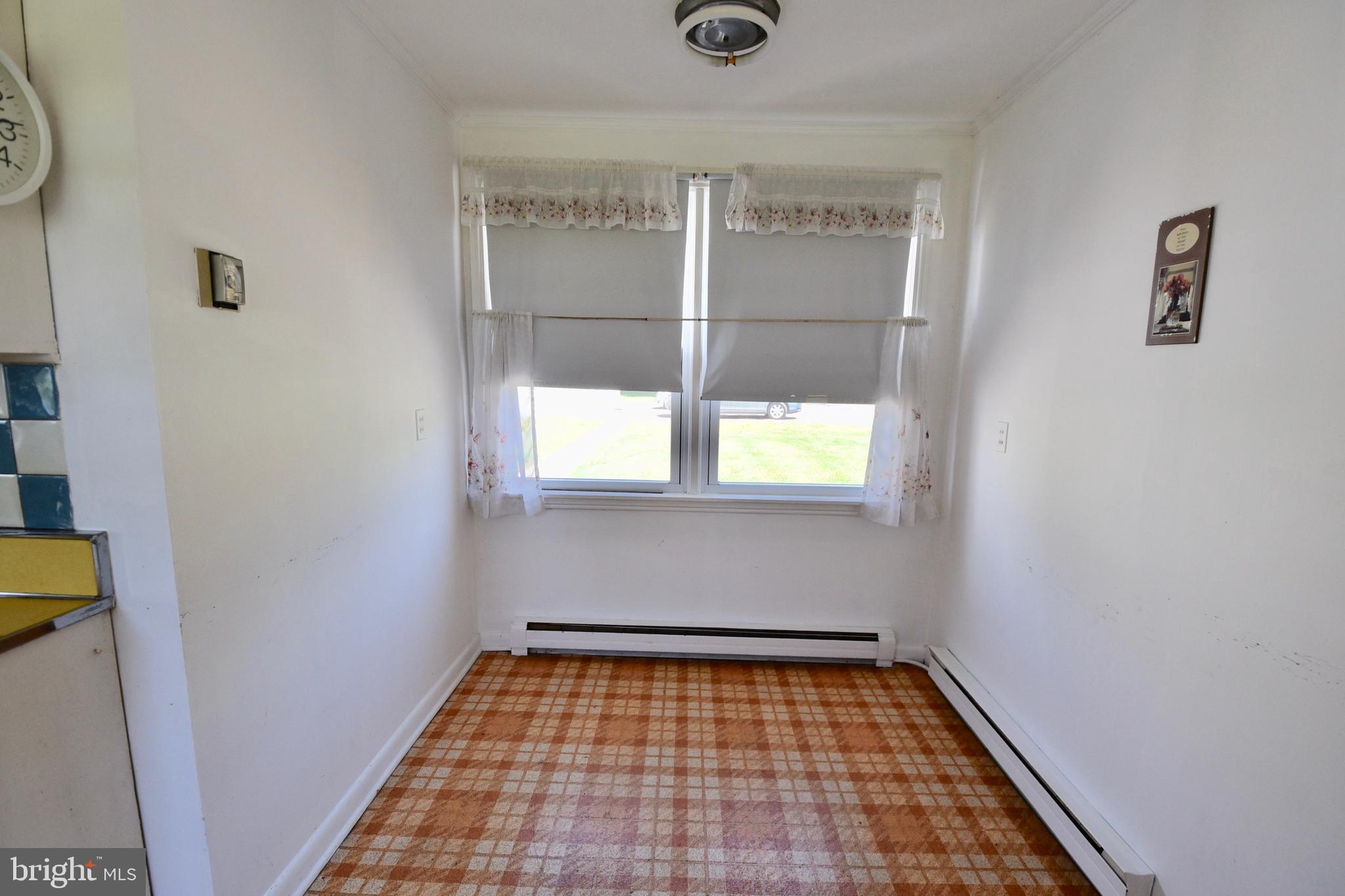 6126 Twin Point Cove Rd