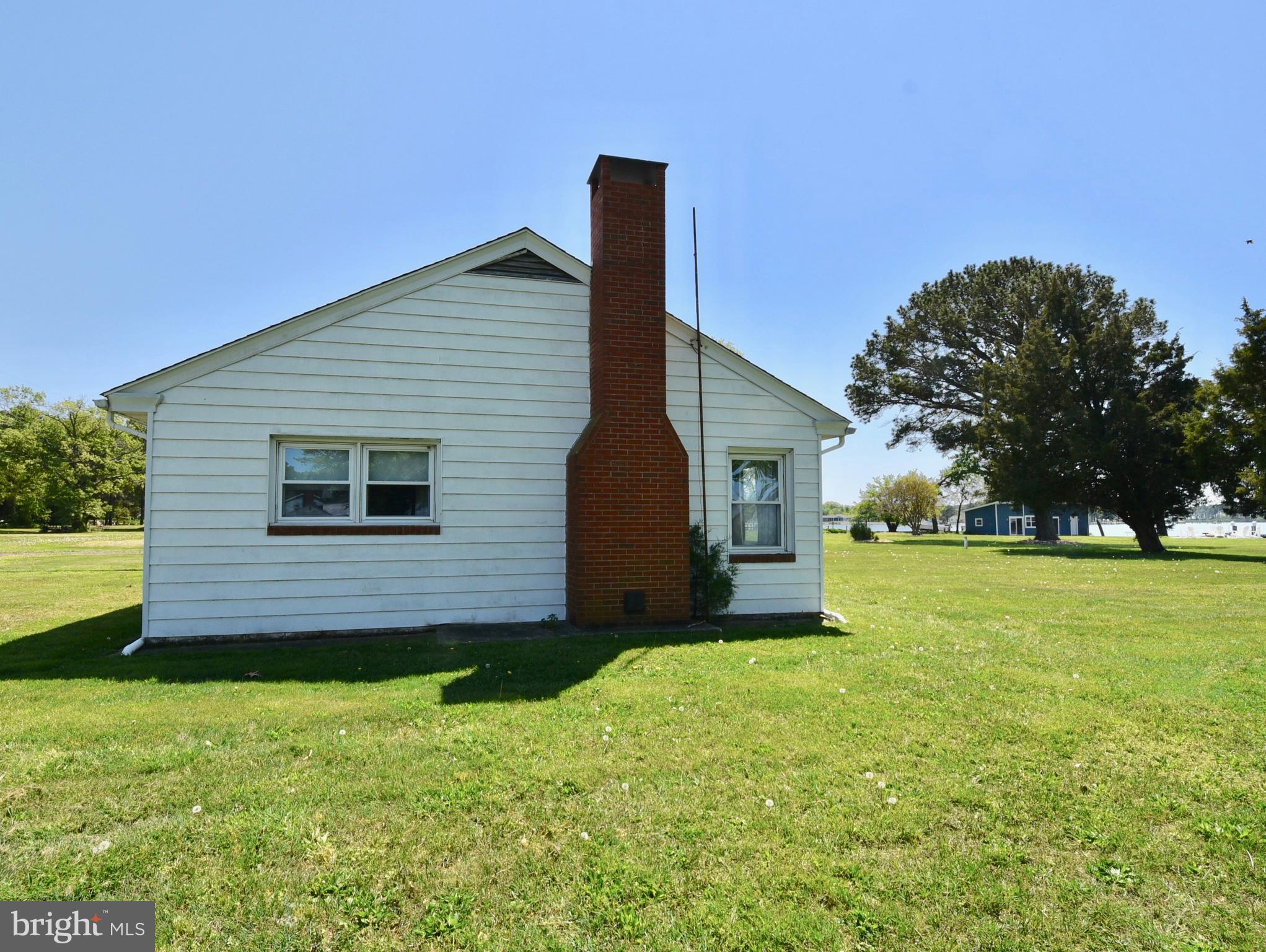 6126 Twin Point Cove Rd