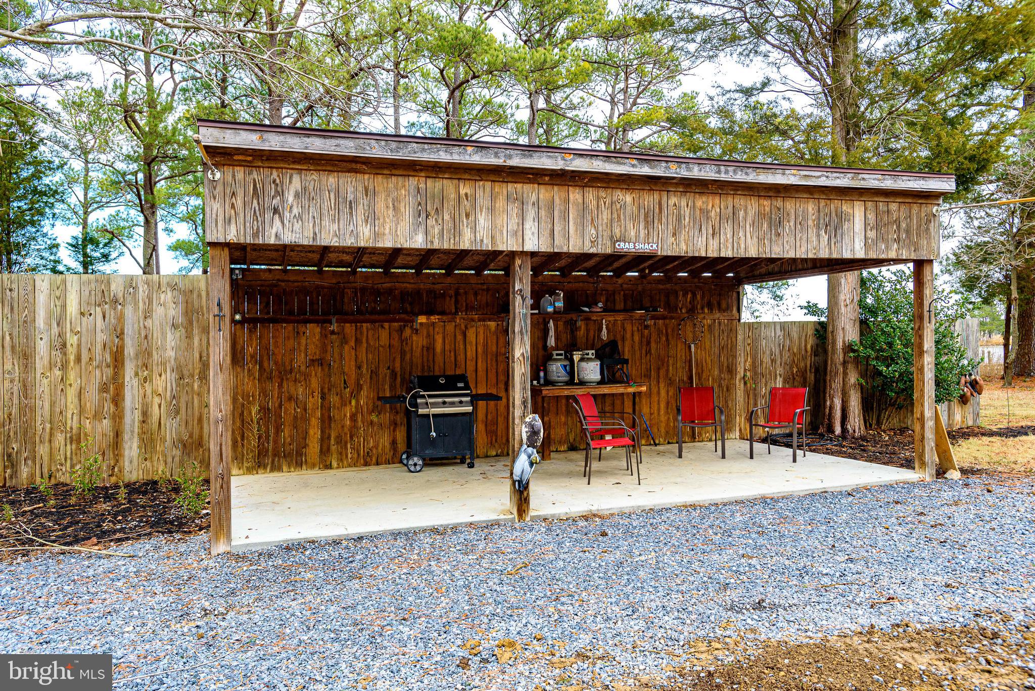6111 Twin Point Cove Rd