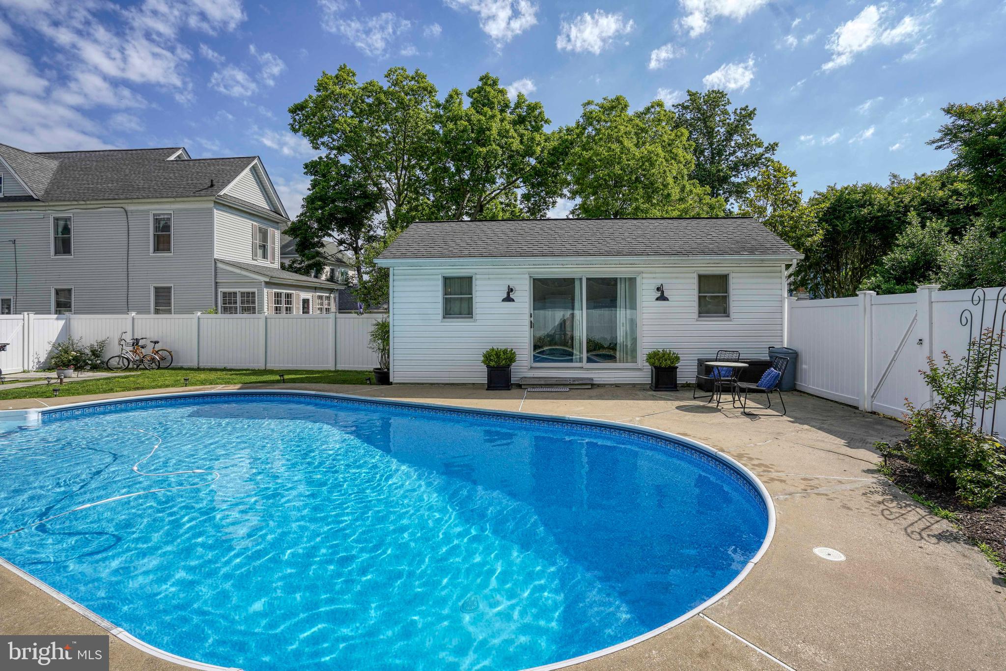 104 West End Ave