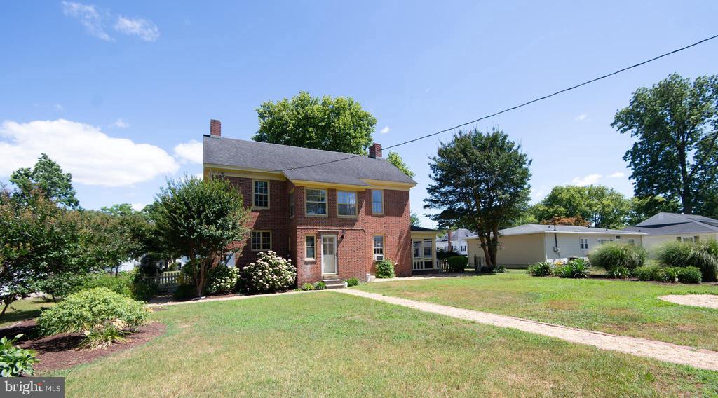 203 Glenburn Ave