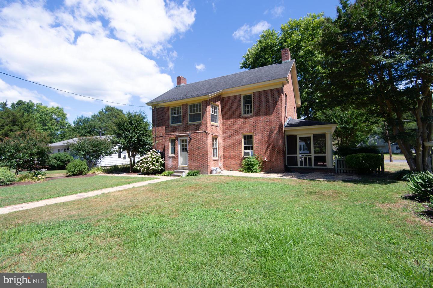 203 Glenburn Ave
