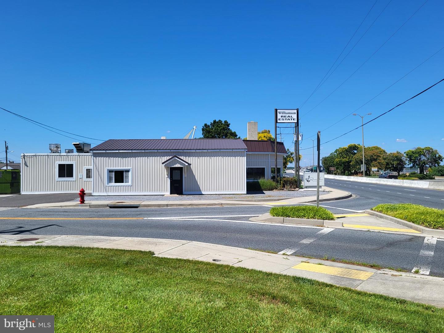 1 Sunburst Hwy