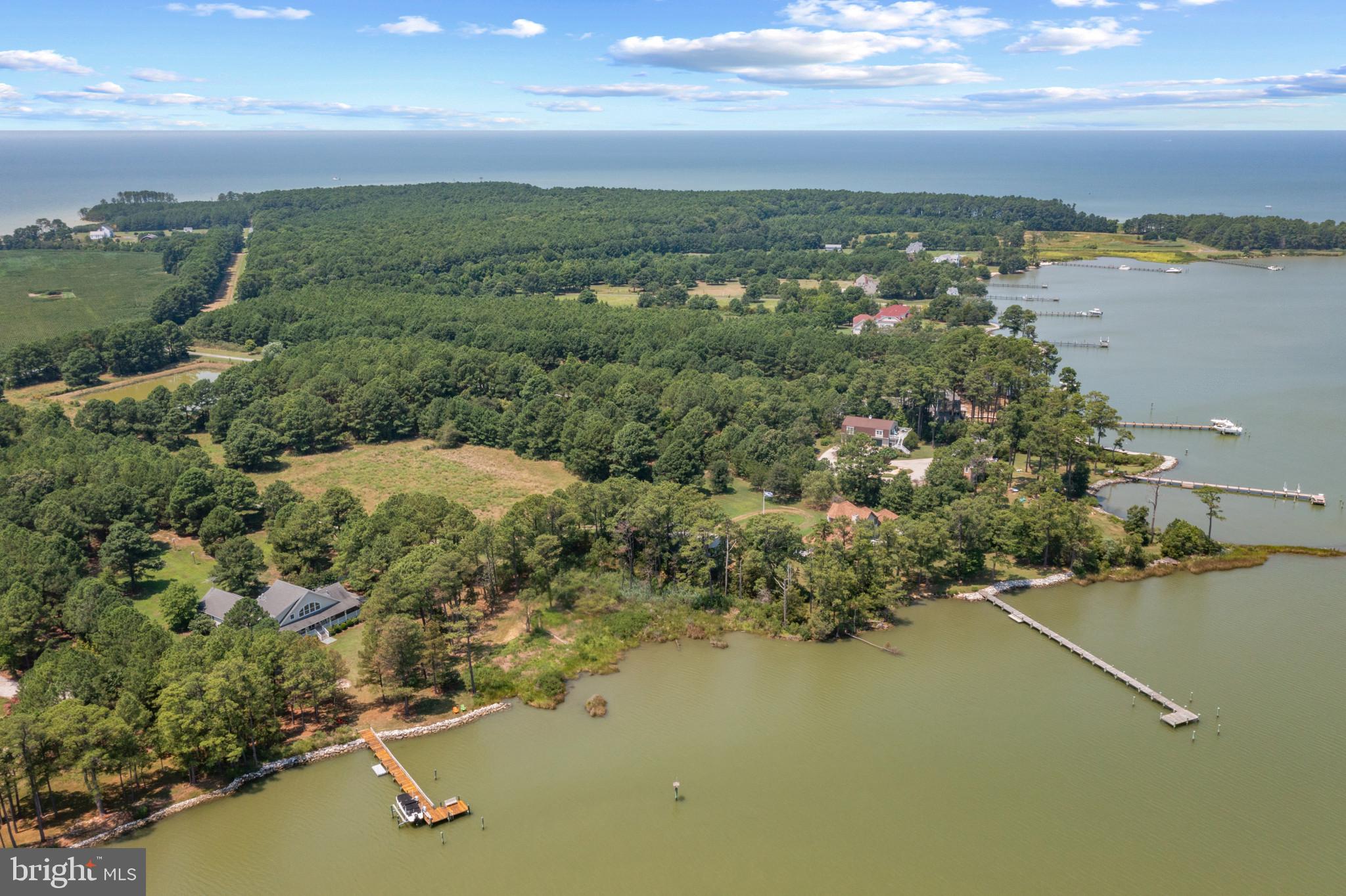 612 Hills Point Rd